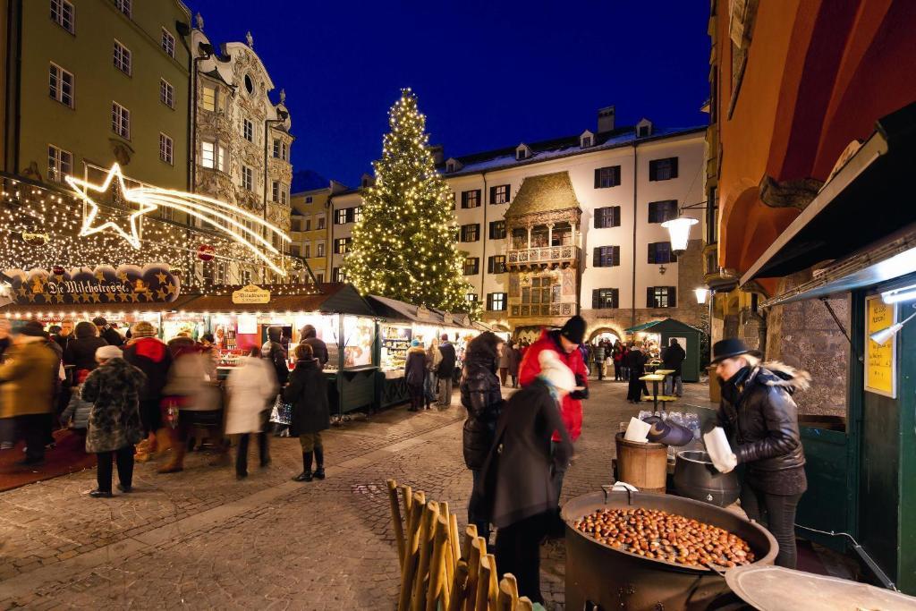 Hotel Alpenland Wattens Eksteriør bilde